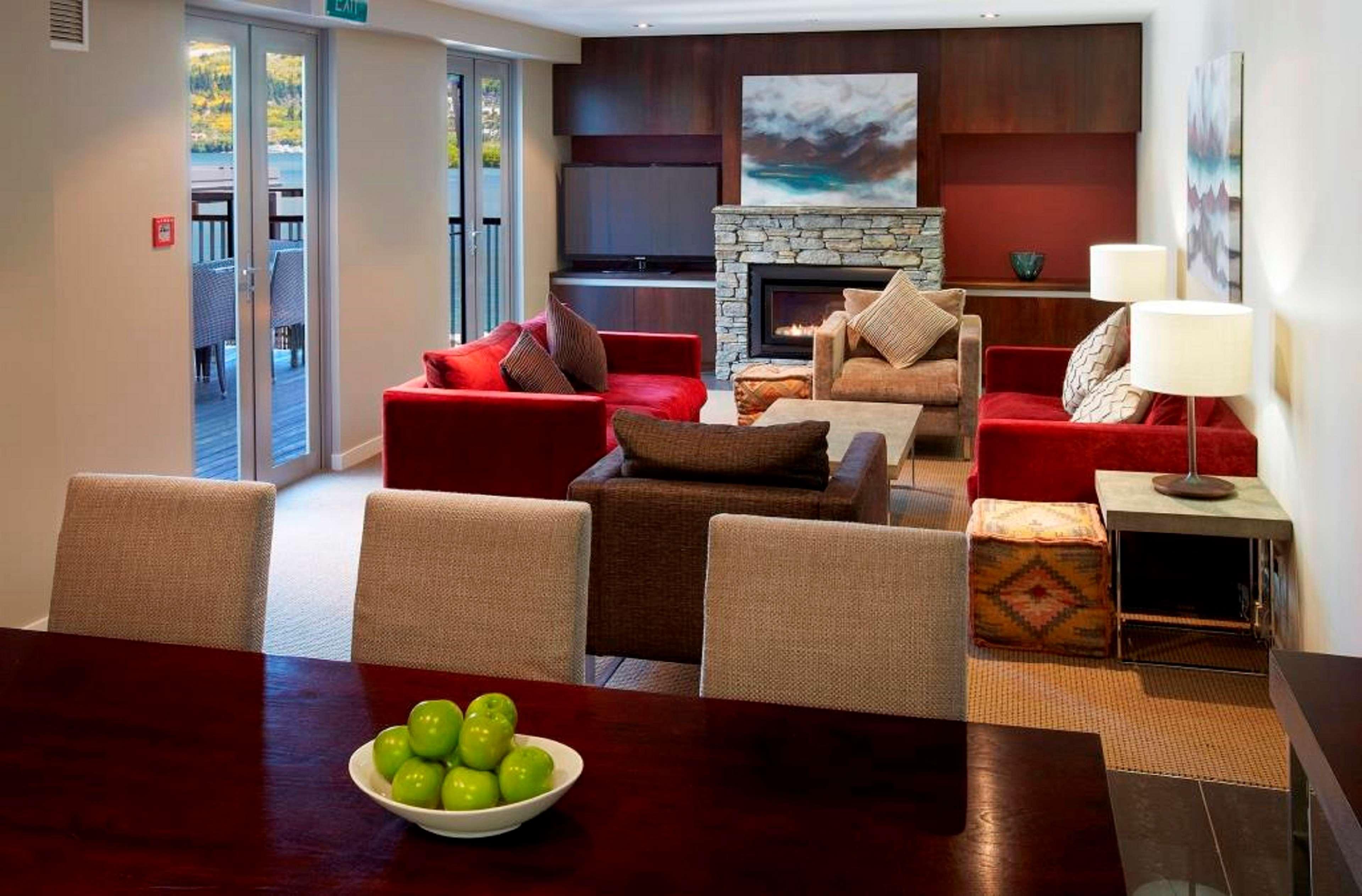 Hilton Queenstown Resort & Spa Resort 5*