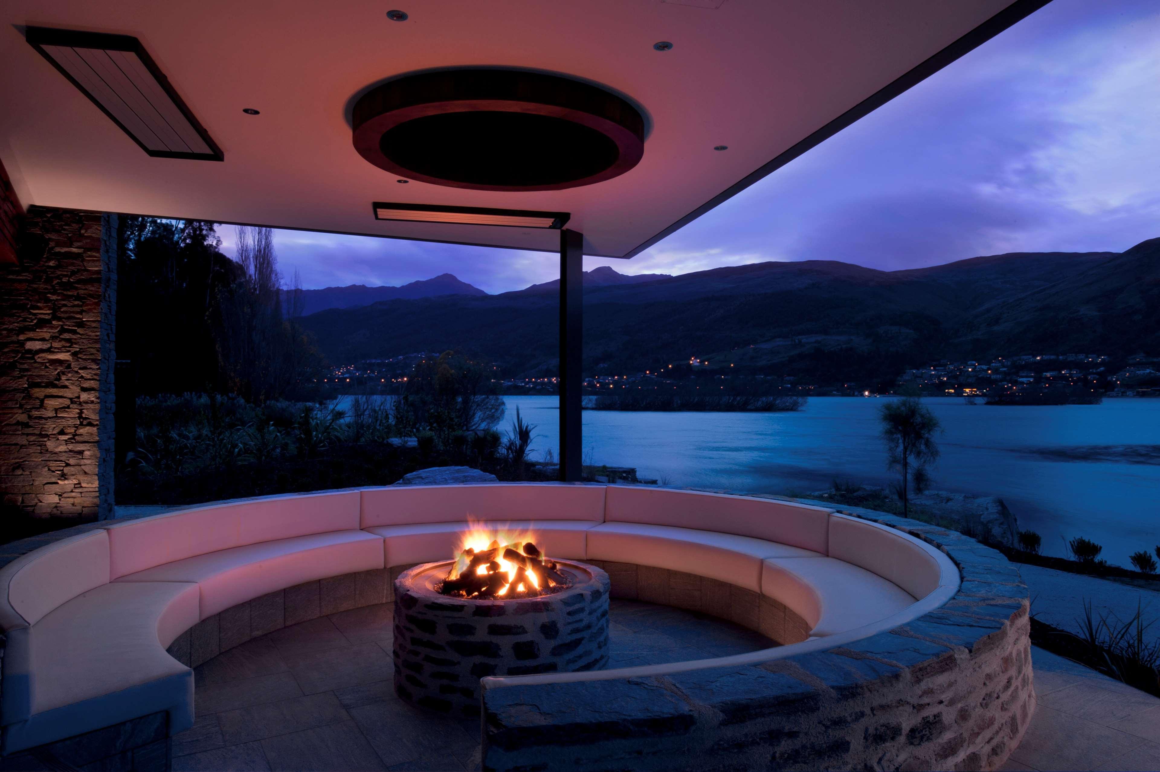 Hilton Queenstown Resort & Spa Resort 5*