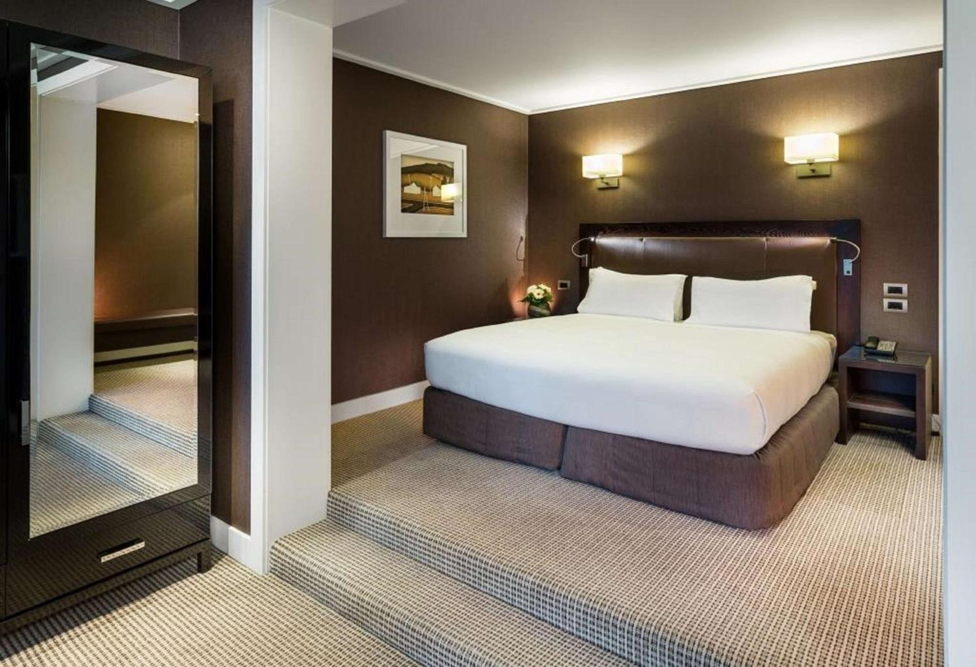 Hilton Queenstown Resort & Spa Resort 5*